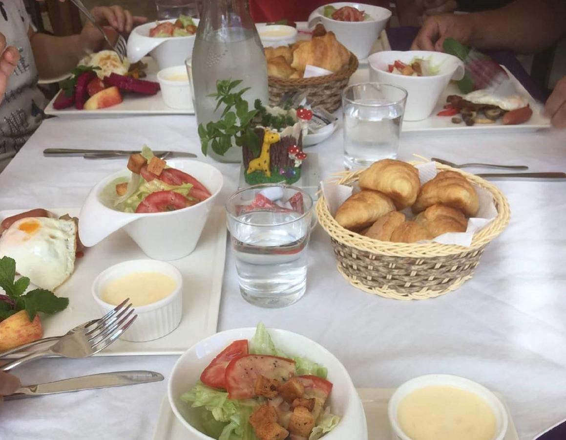 La Fleur Bnb & Restaurant Hengchun Old Town Zewnętrze zdjęcie